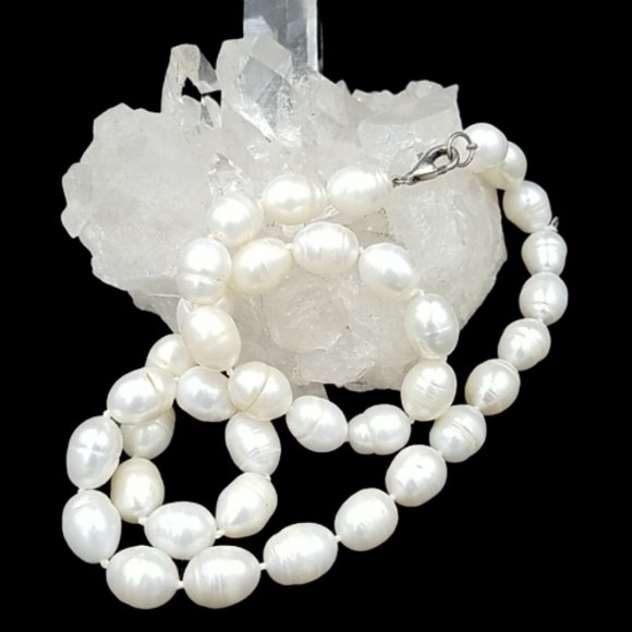 Baroque Large Chinese Freshwater Pearl Necklace - Picture 1 of 5